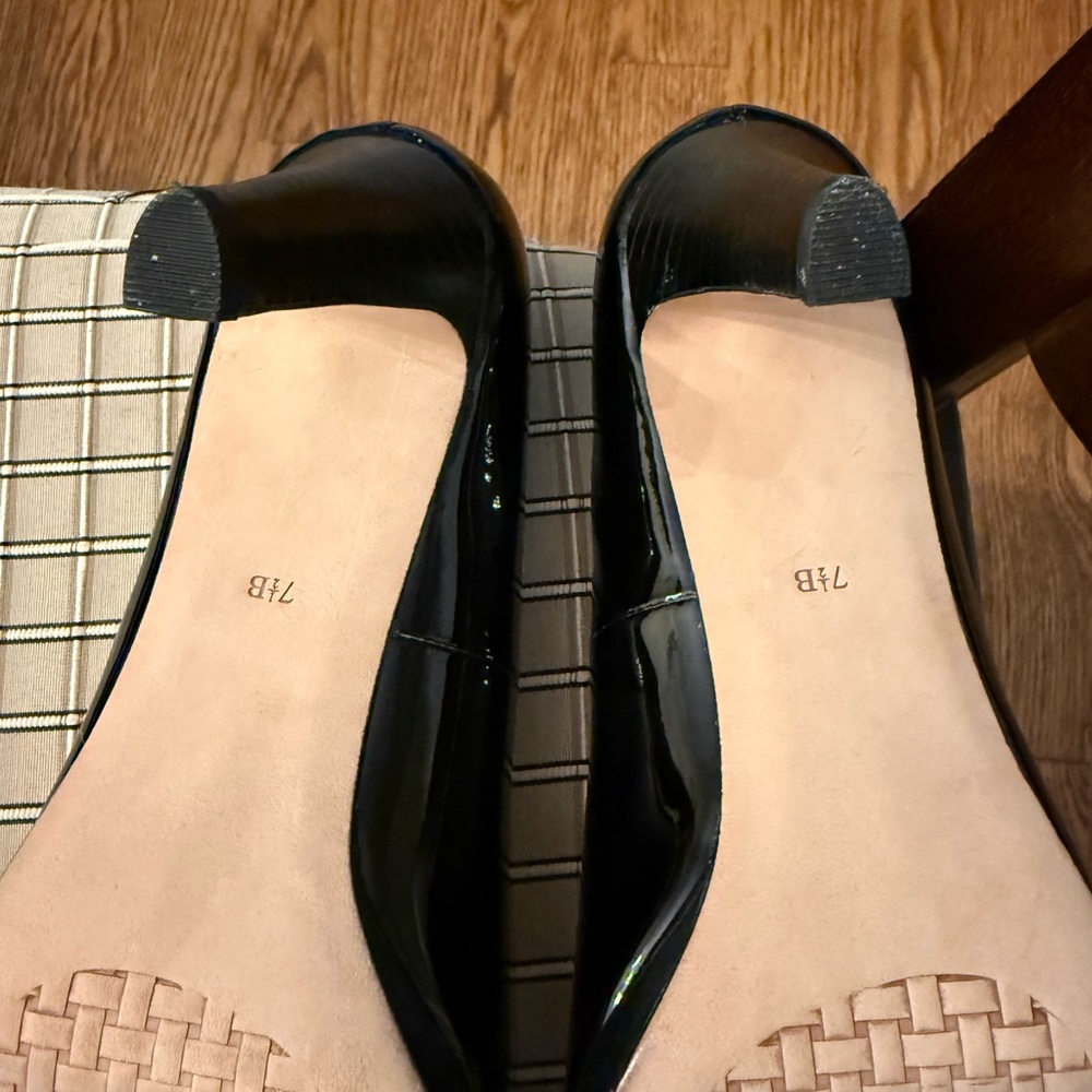 Cole Haan Black Patent Leather Heels - Picture 8 of 11